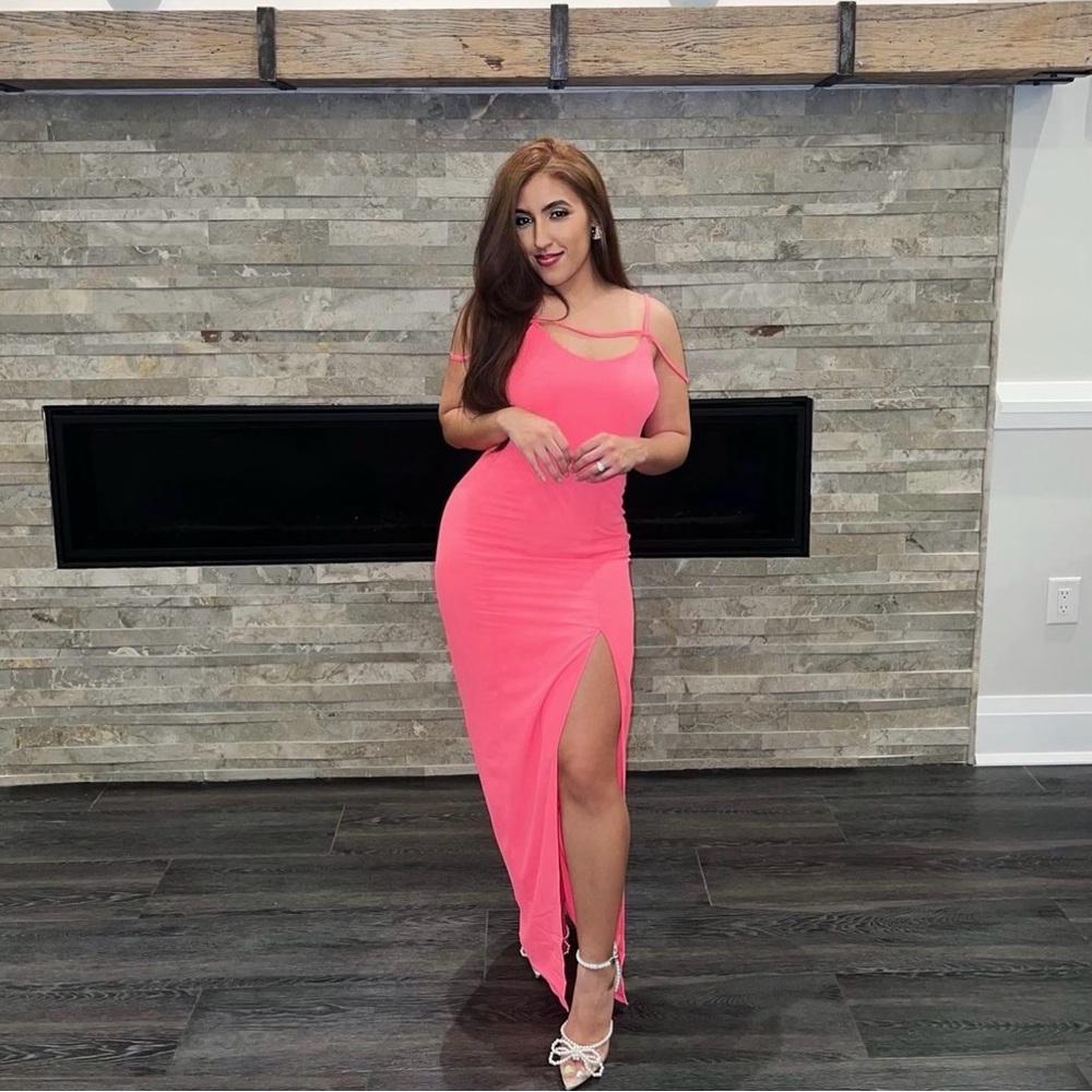 Maxi dress in pink